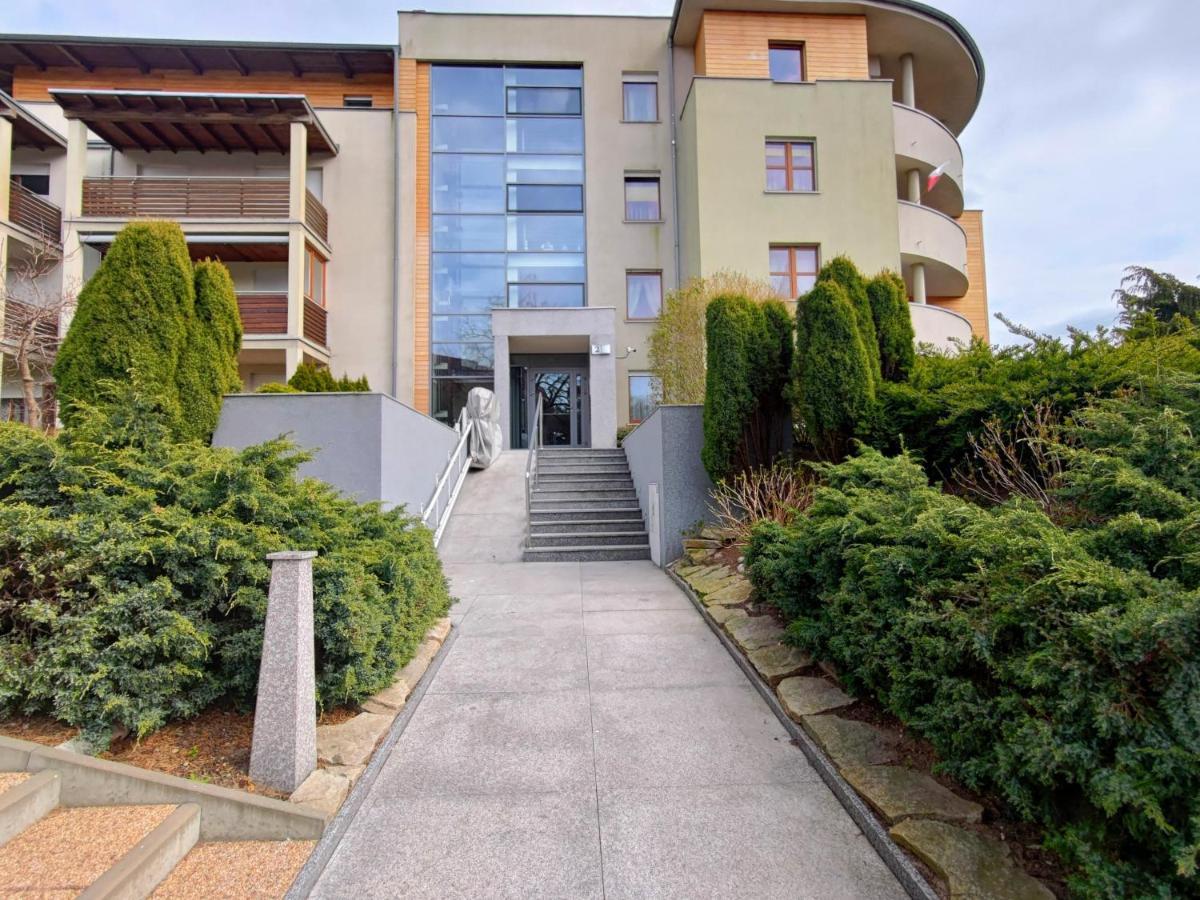 Komfortowy Apartament Dwupokojowy Z Tarasem I Garaz Ούστκα Εξωτερικό φωτογραφία